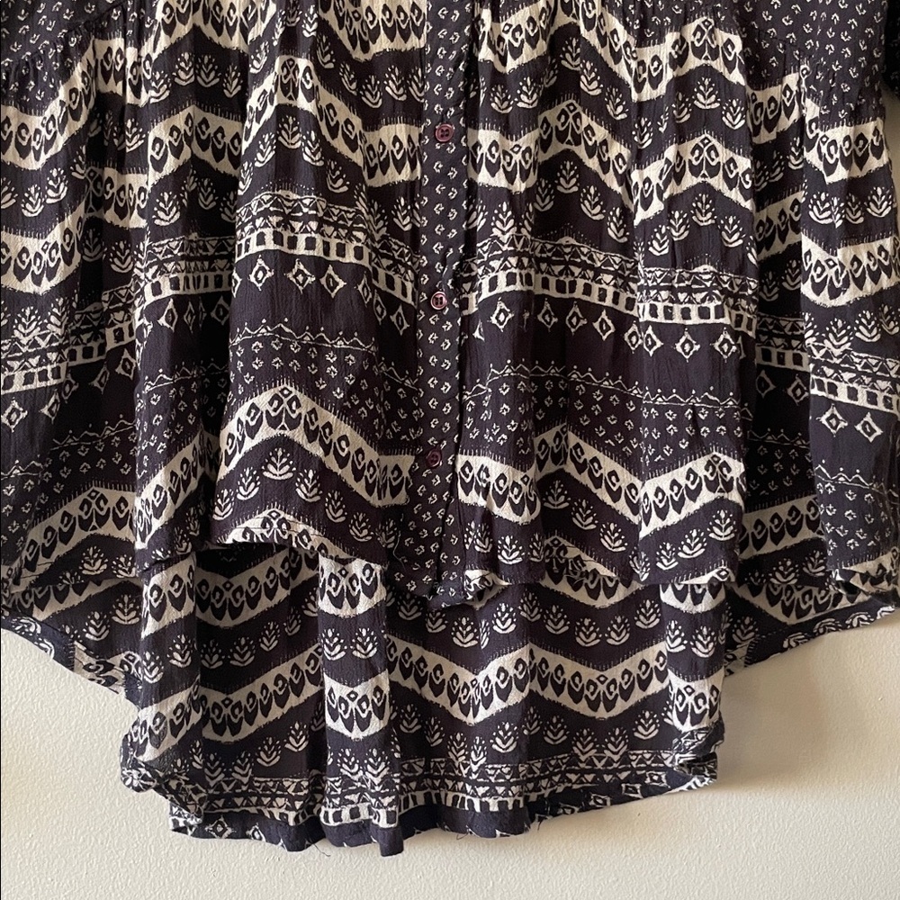 En Créme|Printed high low Blouse|Blue white|Small|EUC - Picture 4 of 12